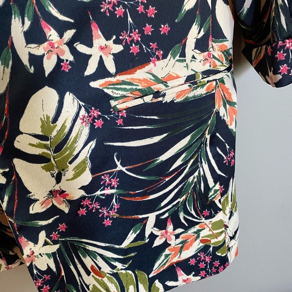 Zara Tropical Floral Satin Effect Blazer 3/4 Ruched Sleeves Women's Size M - Picture 5 of 9